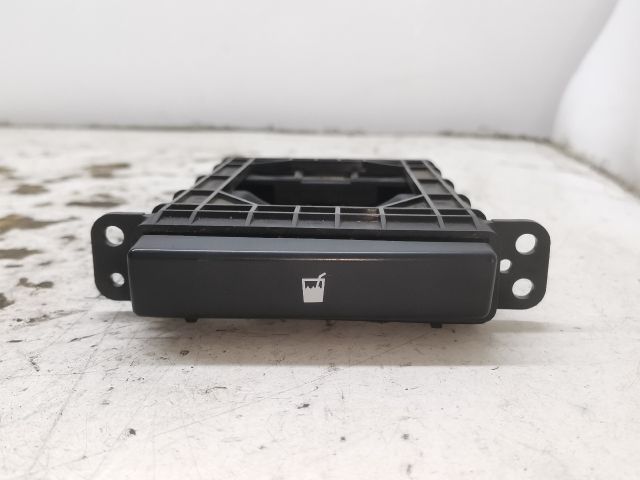 bontott TOYOTA AVENSIS T25 Pohártartó