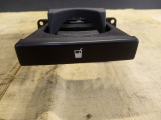 bontott TOYOTA AVENSIS T25 Pohártartó