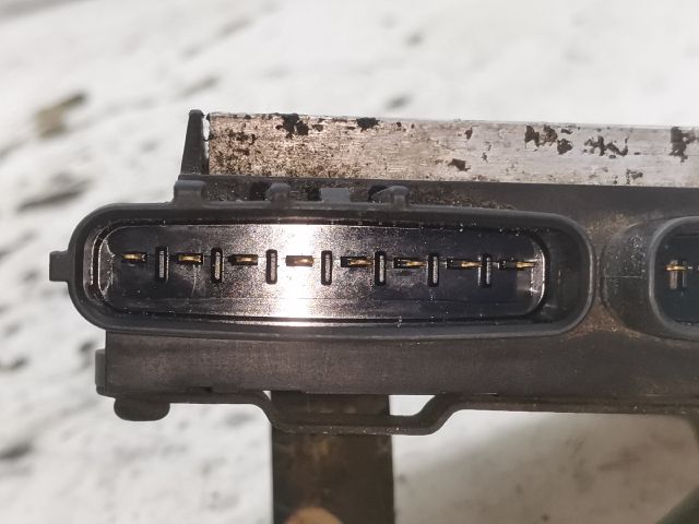 bontott TOYOTA AVENSIS T25 Porlasztó Elektronika