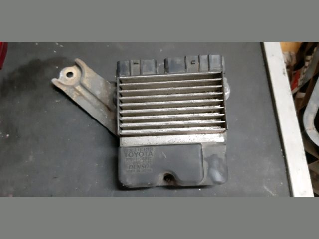 bontott TOYOTA AVENSIS T25 Porlasztó Elektronika