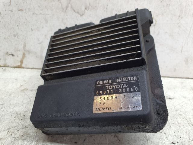 bontott TOYOTA AVENSIS T25 Porlasztó Elektronika