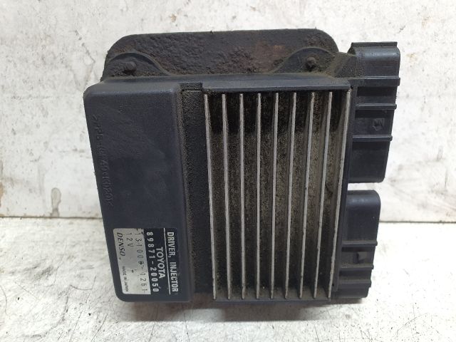 bontott TOYOTA AVENSIS T25 Porlasztó Elektronika