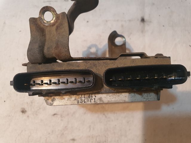 bontott TOYOTA AVENSIS T25 Porlasztó Elektronika