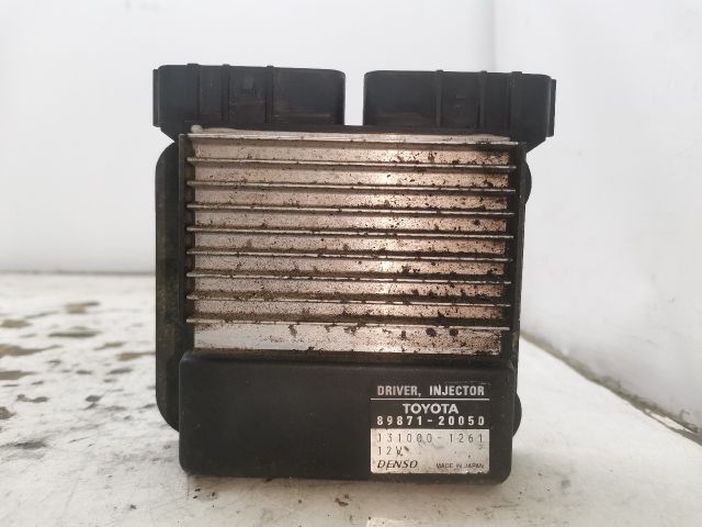 bontott TOYOTA AVENSIS T25 Porlasztó Elektronika