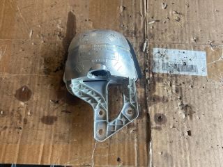 bontott TOYOTA AVENSIS T25 Pótféklámpa