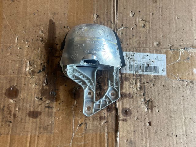 bontott TOYOTA AVENSIS T25 Pótféklámpa