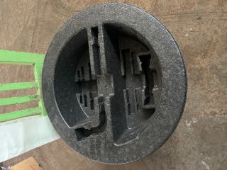 bontott TOYOTA AVENSIS T25 Pótkerék Szerszámtartó