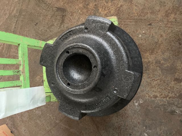 bontott TOYOTA AVENSIS T25 Pótkerék Szerszámtartó