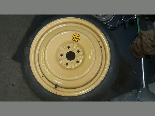 bontott TOYOTA AVENSIS T25 Pótkerék