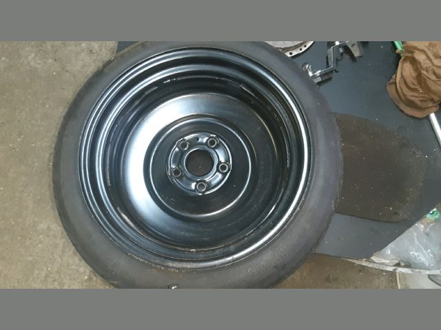 bontott TOYOTA AVENSIS T25 Pótkerék