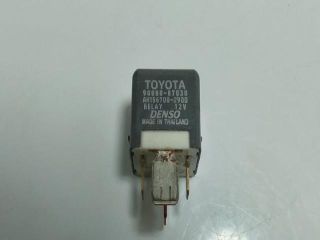bontott TOYOTA AVENSIS T25 Relé