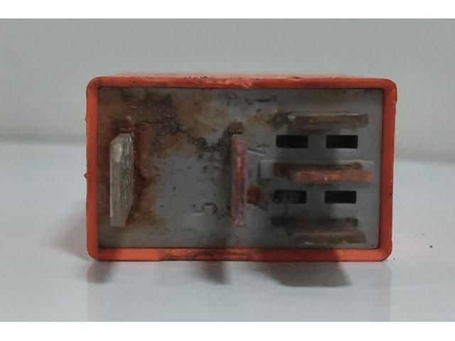 bontott TOYOTA AVENSIS T25 Relé