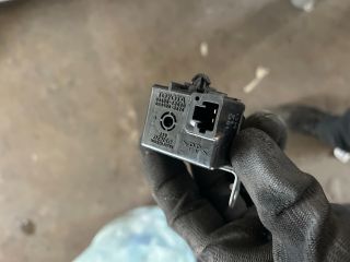 bontott TOYOTA AVENSIS T25 Relé