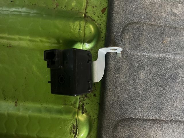 bontott TOYOTA AVENSIS T25 Relé