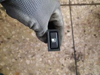 bontott TOYOTA AVENSIS T25 Tankajtó Nyitó Kar / Gomb