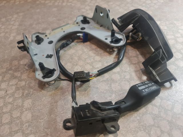 bontott TOYOTA AVENSIS T25 Tempomat Kar (Magában)