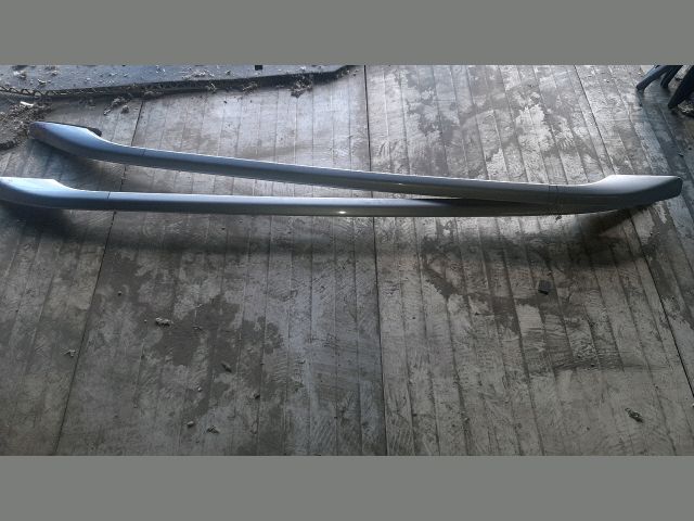 bontott TOYOTA AVENSIS T25 Tetőcsomagtartó