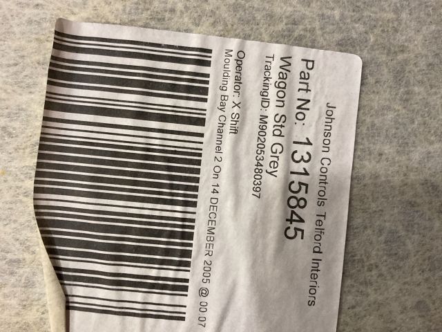 bontott TOYOTA AVENSIS T25 Tetőkárpit