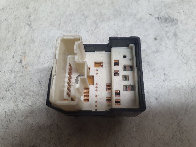 bontott TOYOTA AVENSIS T25 Tükör Kapcsoló