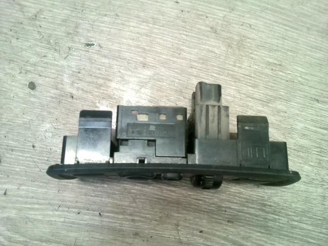 bontott TOYOTA AVENSIS T25 Tükör Kapcsoló
