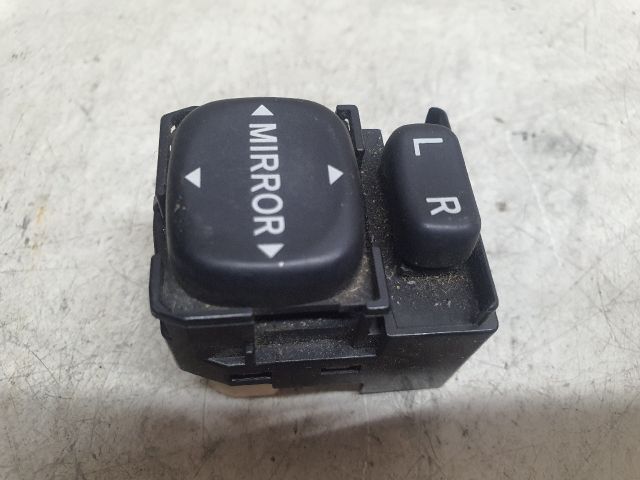 bontott TOYOTA AVENSIS T25 Tükör Kapcsoló