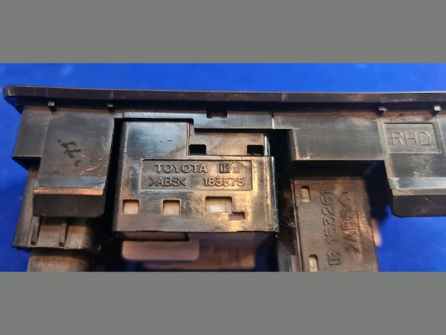 bontott TOYOTA AVENSIS T25 Tükör Kapcsoló