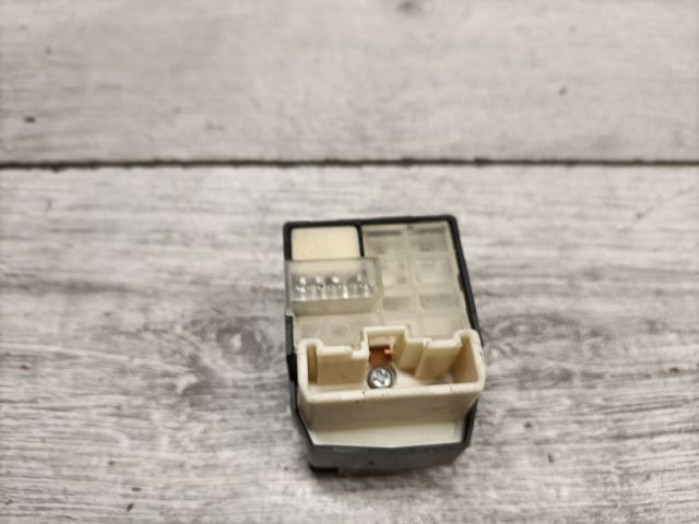 bontott TOYOTA AVENSIS T25 Tükör Kapcsoló