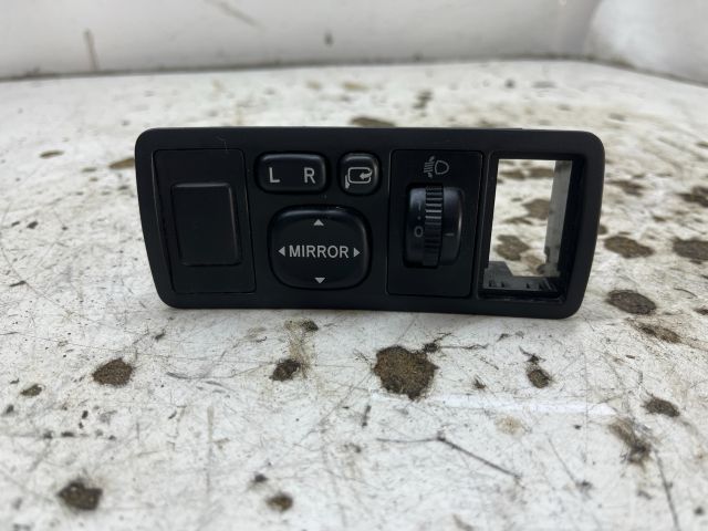 bontott TOYOTA AVENSIS T25 Tükör Kapcsoló