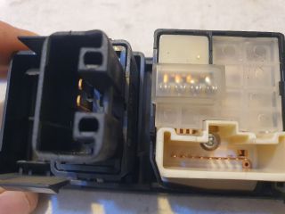 bontott TOYOTA AVENSIS T25 Tükör Kapcsoló