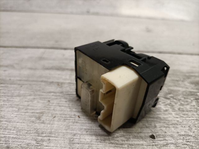 bontott TOYOTA AVENSIS T25 Tükör Kapcsoló