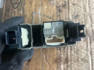 bontott TOYOTA AVENSIS T25 Tükör Kapcsoló