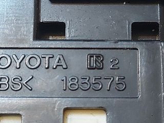 bontott TOYOTA AVENSIS T25 Tükör Kapcsoló