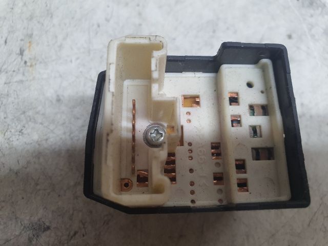 bontott TOYOTA AVENSIS T25 Tükör Kapcsoló