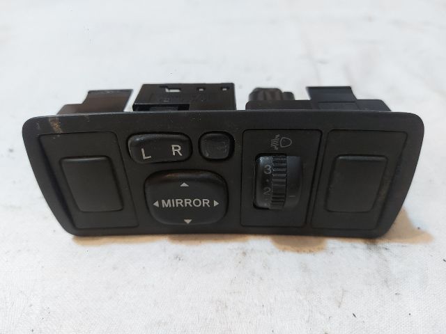 bontott TOYOTA AVENSIS T25 Tükör Kapcsoló