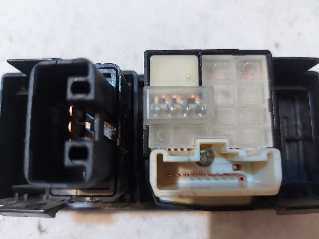 bontott TOYOTA AVENSIS T25 Tükör Kapcsoló