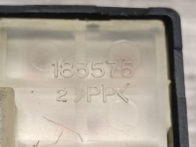 bontott TOYOTA AVENSIS T25 Tükör Kapcsoló