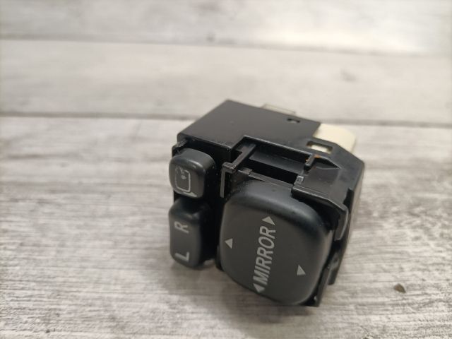 bontott TOYOTA AVENSIS T25 Tükör Kapcsoló