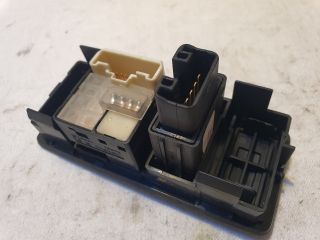 bontott TOYOTA AVENSIS T25 Tükör Kapcsoló