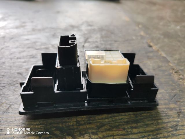 bontott TOYOTA AVENSIS T25 Tükör Kapcsoló