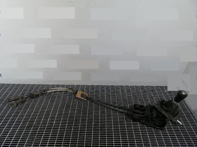 bontott TOYOTA AVENSIS T25 Váltógomb