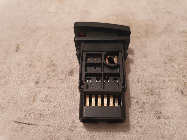 bontott TOYOTA AVENSIS T25 Vészvillogó Kapcsoló