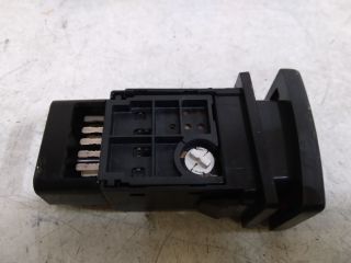 bontott TOYOTA AVENSIS T25 Vészvillogó Kapcsoló