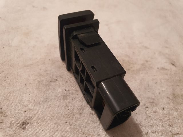 bontott TOYOTA AVENSIS T25 Vészvillogó Kapcsoló