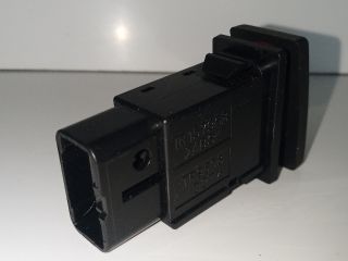 bontott TOYOTA AVENSIS T25 Vészvillogó Kapcsoló