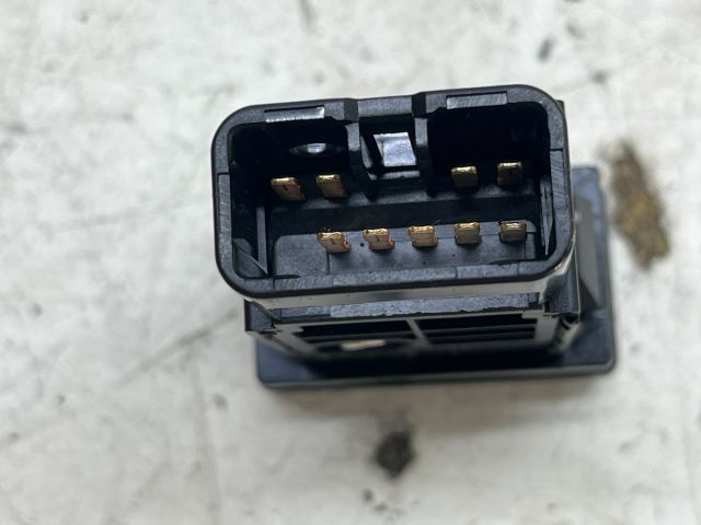 bontott TOYOTA AVENSIS T25 Vészvillogó Kapcsoló