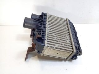 bontott TOYOTA AVENSIS T25 Vízhűtő Radiátor Tartó