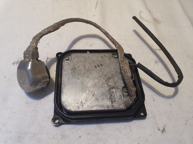 bontott TOYOTA AVENSIS T25 Xenon Trafó