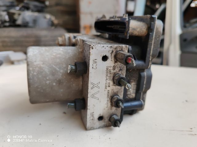 bontott TOYOTA AVENSIS T27 ABS Kocka