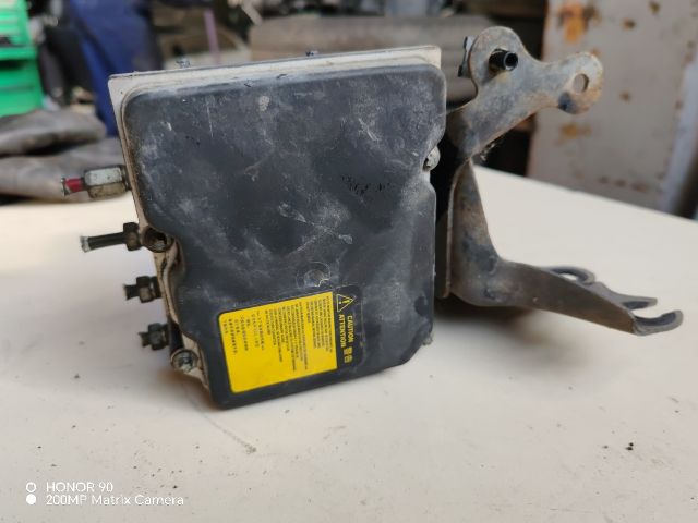 bontott TOYOTA AVENSIS T27 ABS Kocka