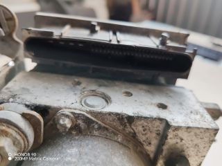 bontott TOYOTA AVENSIS T27 ABS Kocka